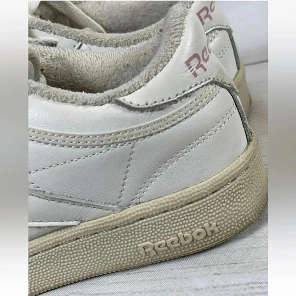 MENS 6.5 Woman’s 8 REEBOK CLUB C 85 'CHALK PAPERWHITE' PINK LEATHER LOW - Picture 13 of 15